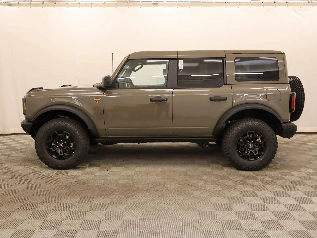 New 2026 Marsh Gray Ford Badlands® image 2