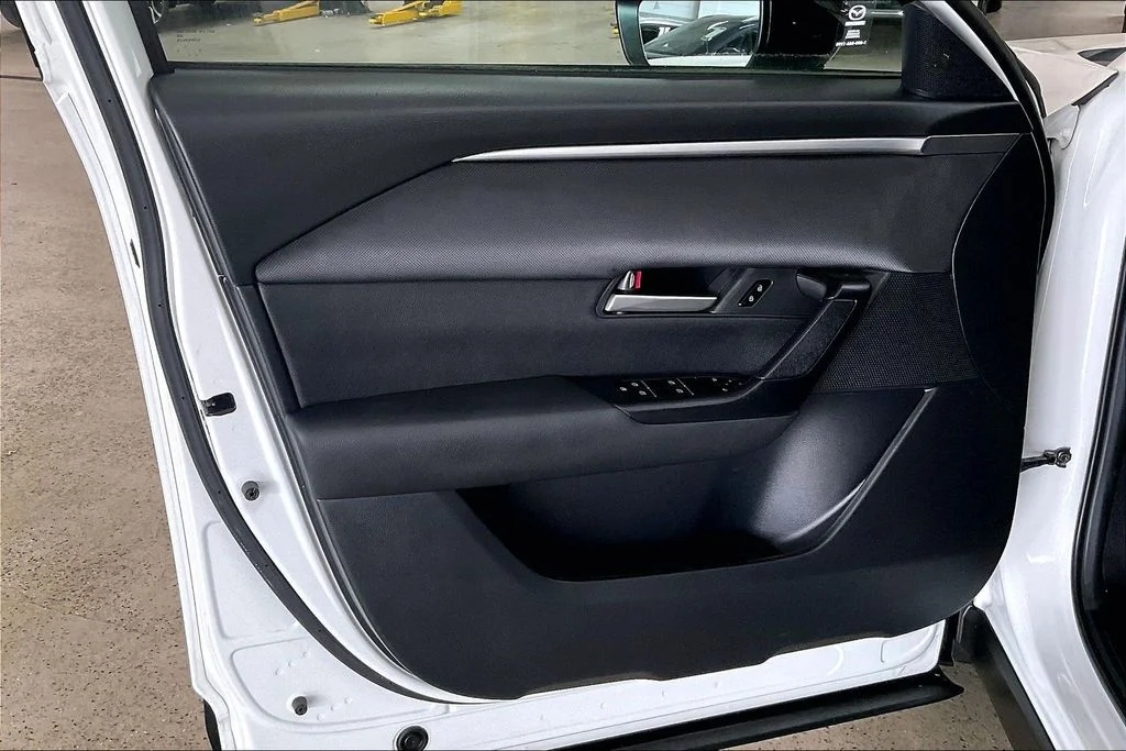 Certified Used 2025 Beige Mazda 2.5 S Select Package image 22