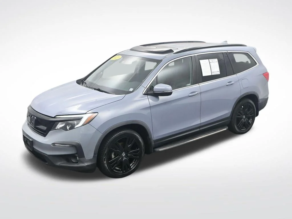 Certified Used 2022 Sonic Gray Pearl Honda Special Edition image 31