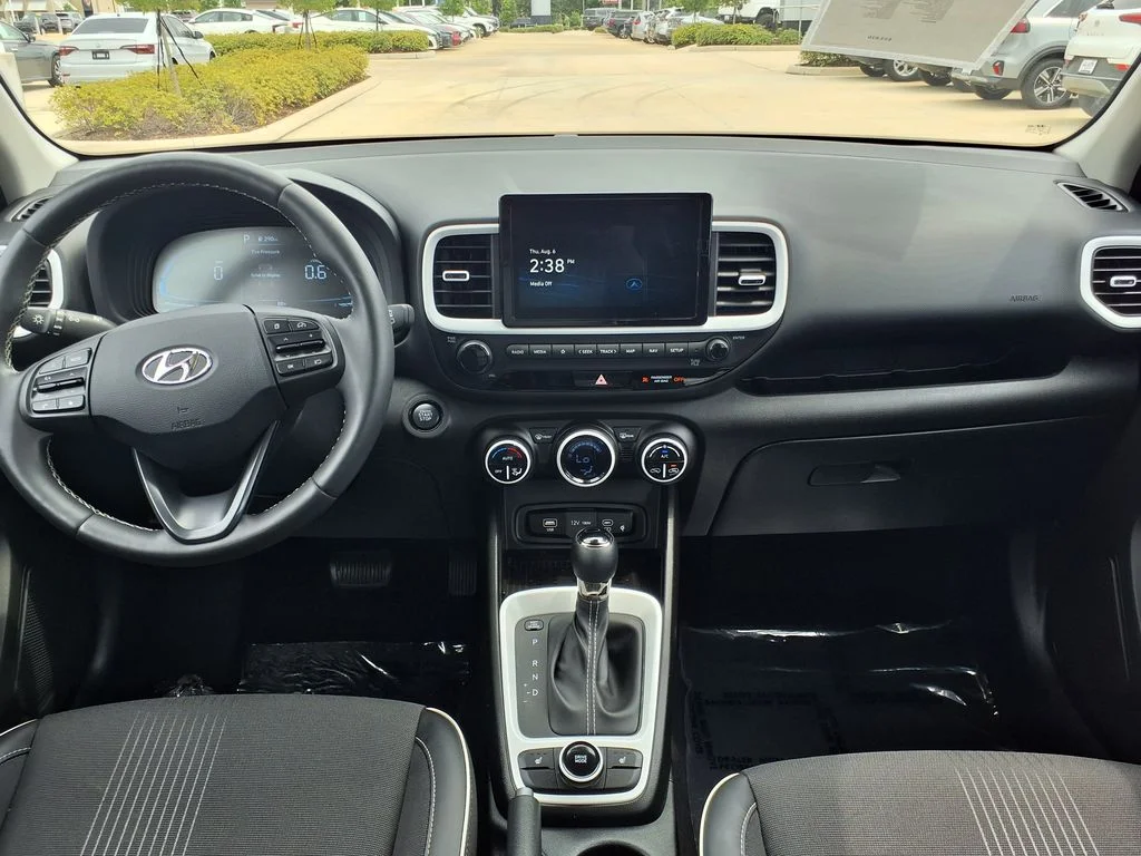 Used 2025 Red Hyundai Limited image 24