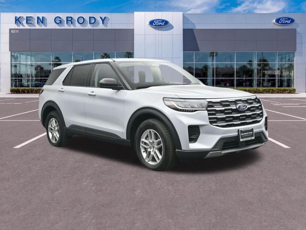 2026 Ford Explorer's photo