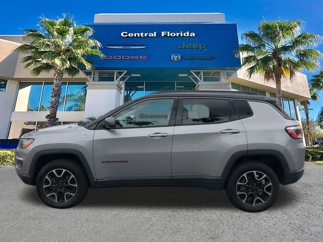 Used 2020 Silver Jeep Trailhawk image 8