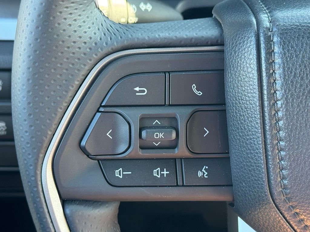 Used 2026  Toyota SR5 image 24