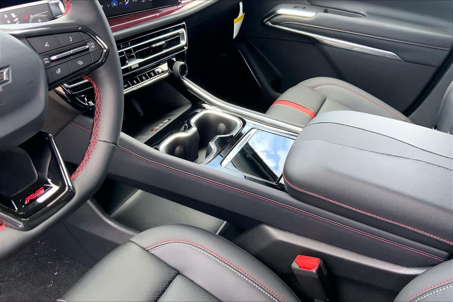 2026 Chevrolet Traverse RS - Photo 8