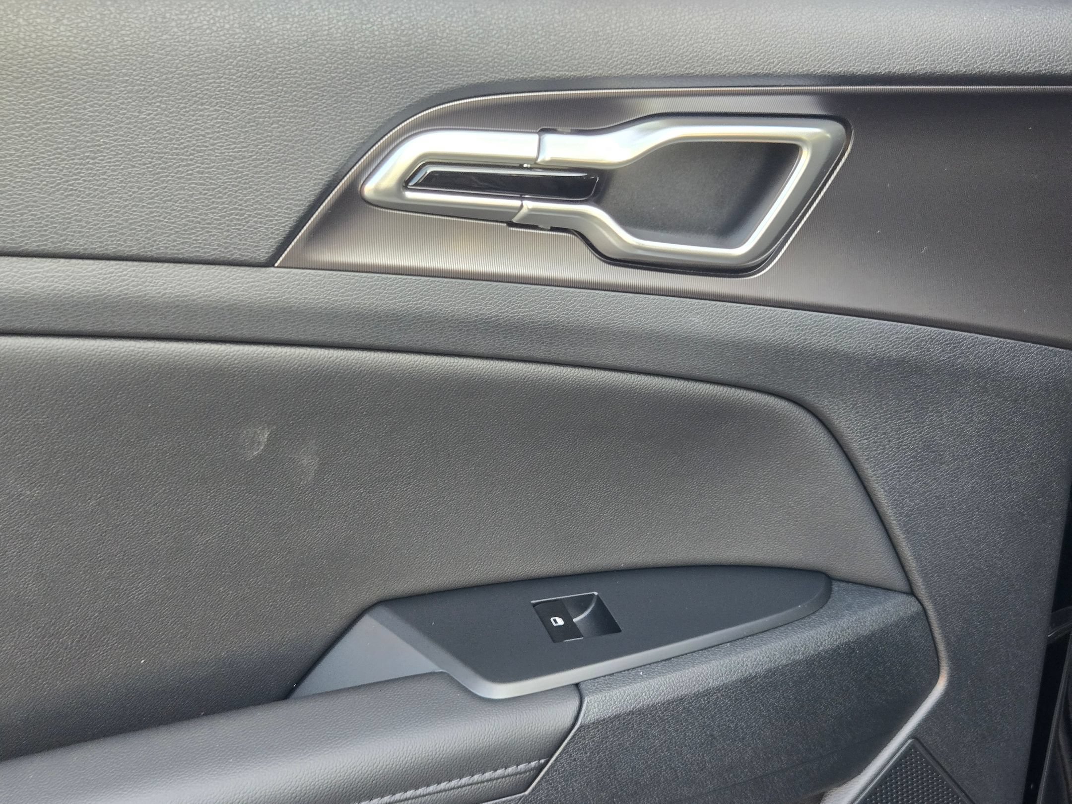 New 2026 Ebony Black Kia EX image 30