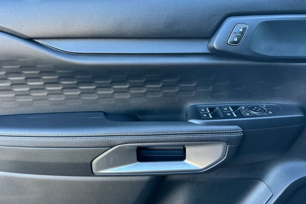 New 2025 Gray Metallic Ford XLT image 11