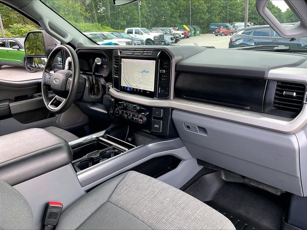 Used 2024 Carbonized Gray Metallic Ford XLT image 13