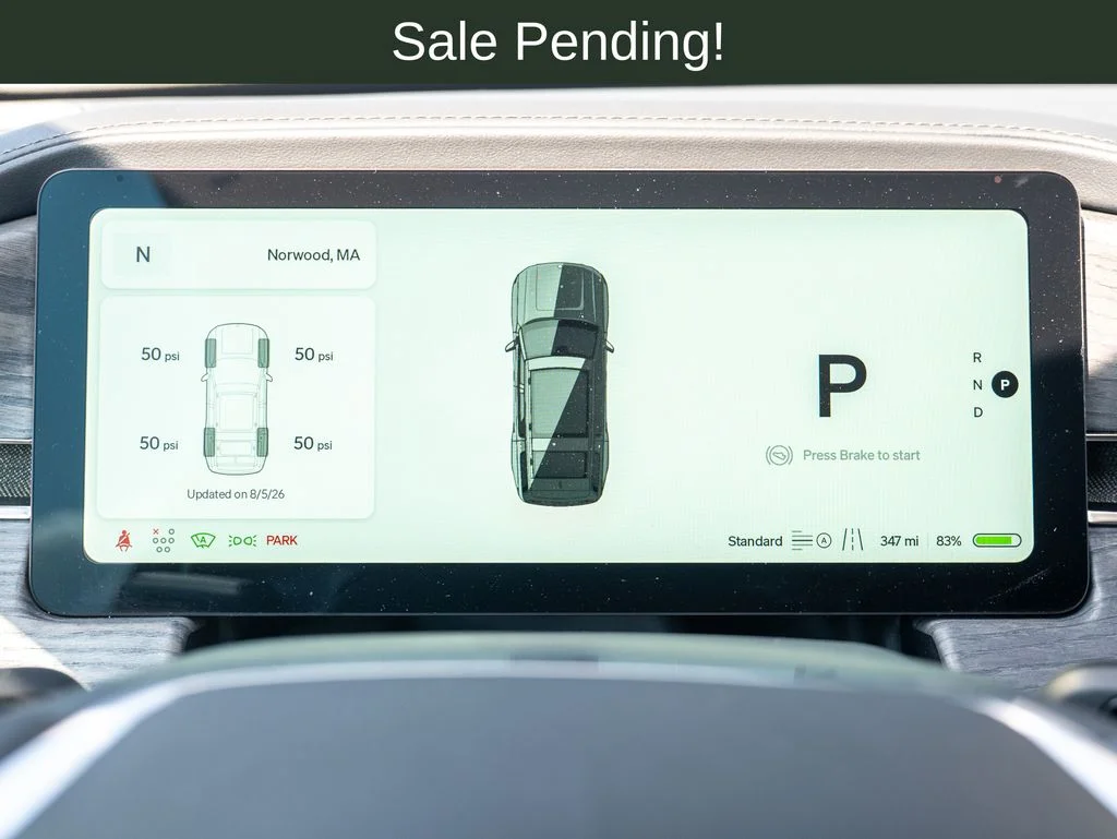 Used 2025 Black Rivian  image 13