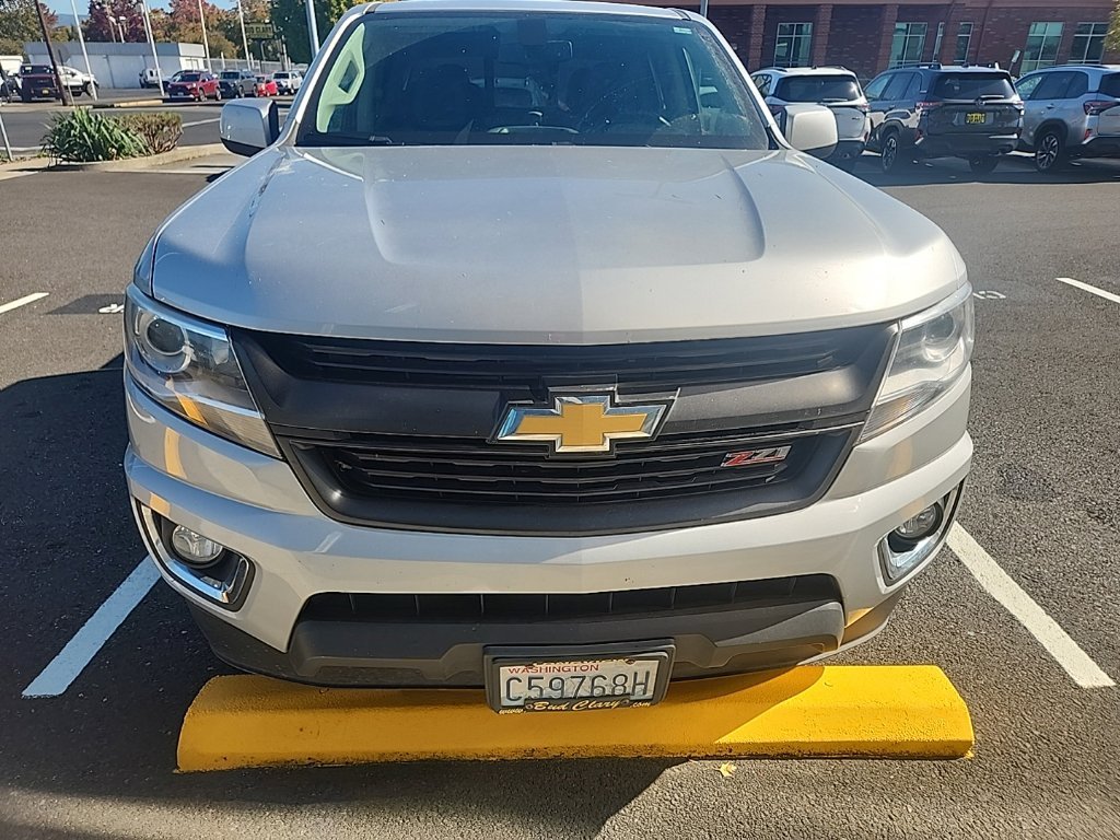 Used 2016 Silver Ice Metallic Chevrolet Z71 image 6