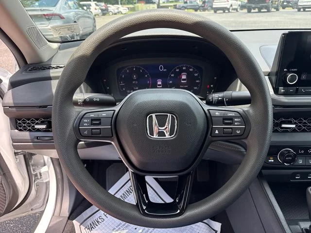 Certified Used 2023  Honda EX image 17