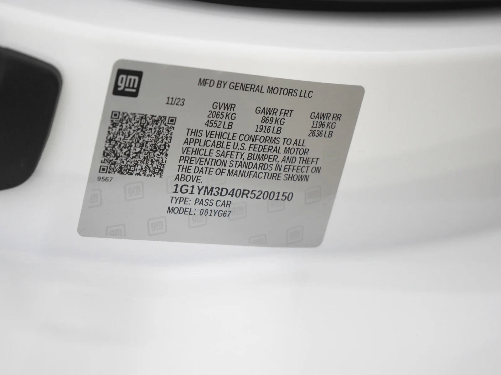 Used 2024 Arctic White Chevrolet 2dr E-Ray Conv w/3LZ image 33