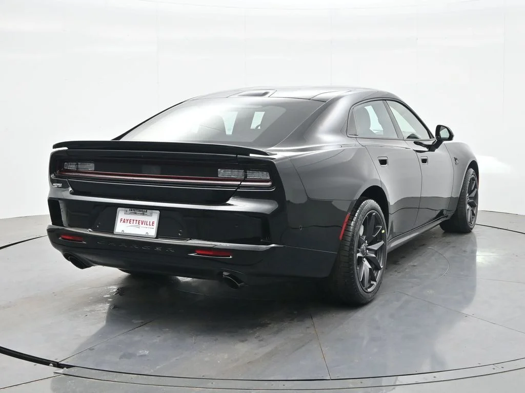 New 2026 Diamond Black Crystal Pearlcoat Dodge Scat Pack image 7