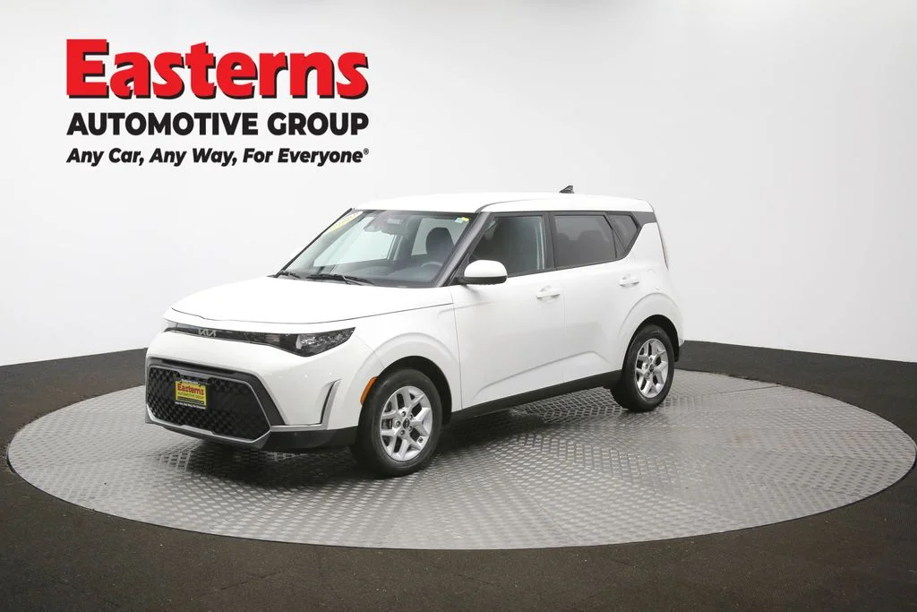 Used 2024 White Kia LX image 55