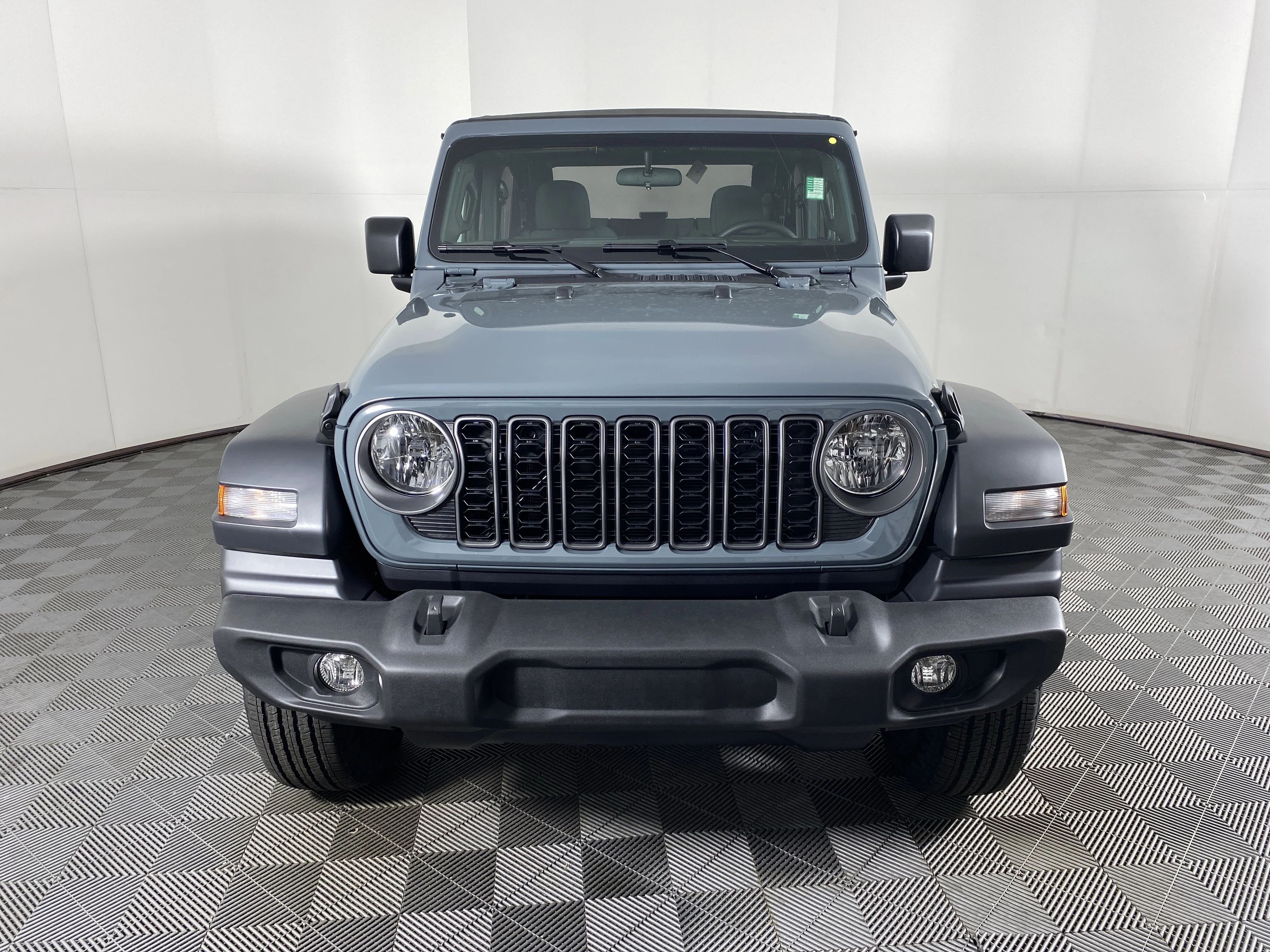 2026 Jeep Wrangler 2-Door Sport - Photo 10