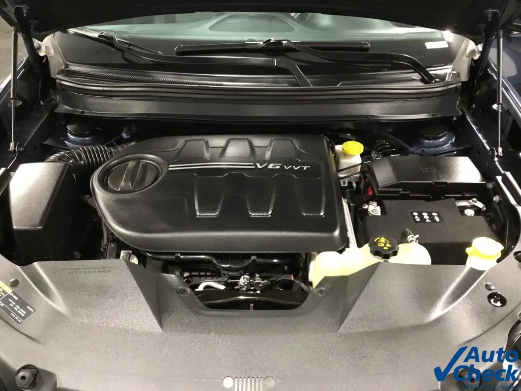 Used 2019 Blue Jeep Limited image 41
