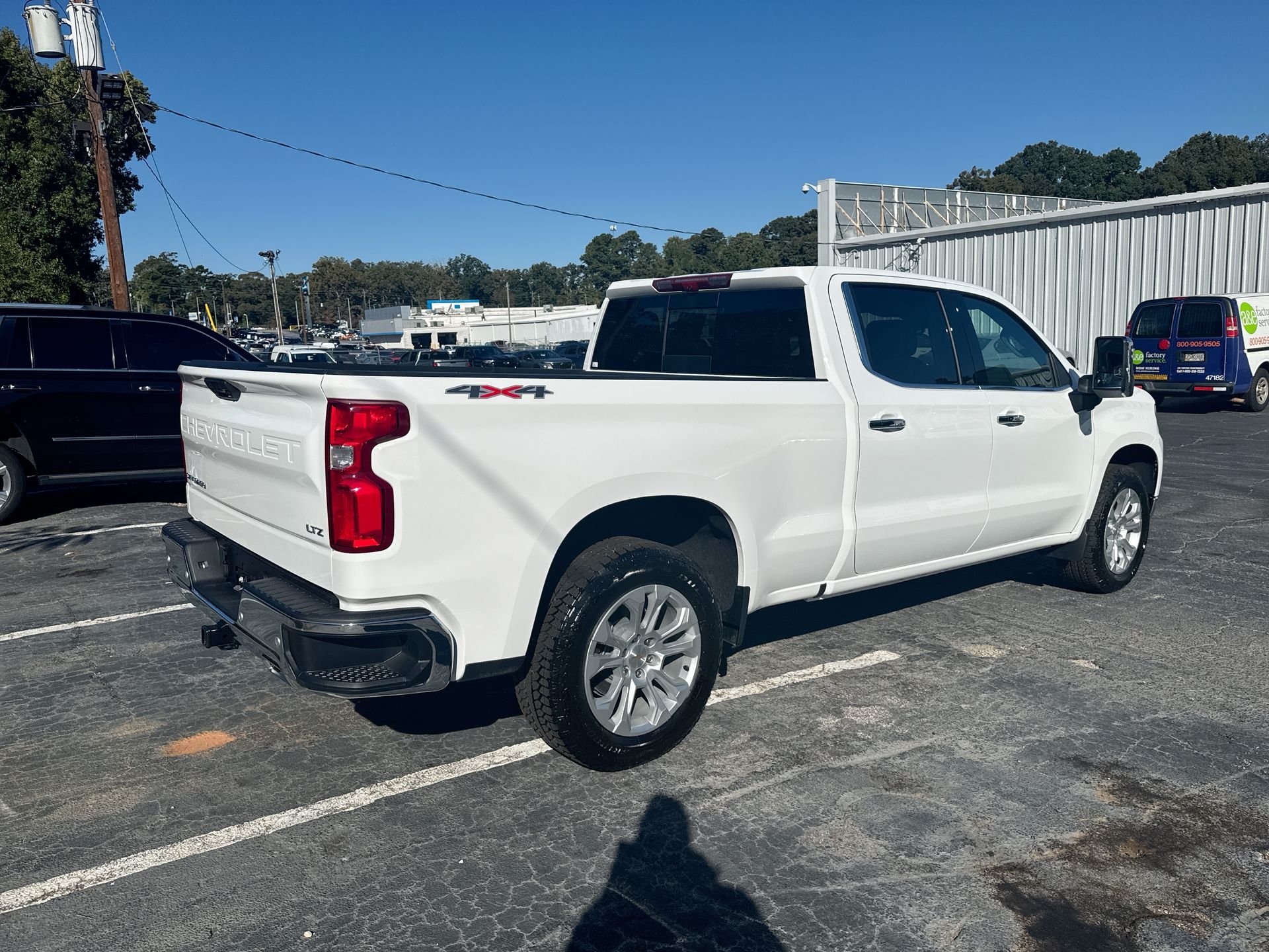 2025 Chevrolet Silverado 1500 LTZ - Photo 36