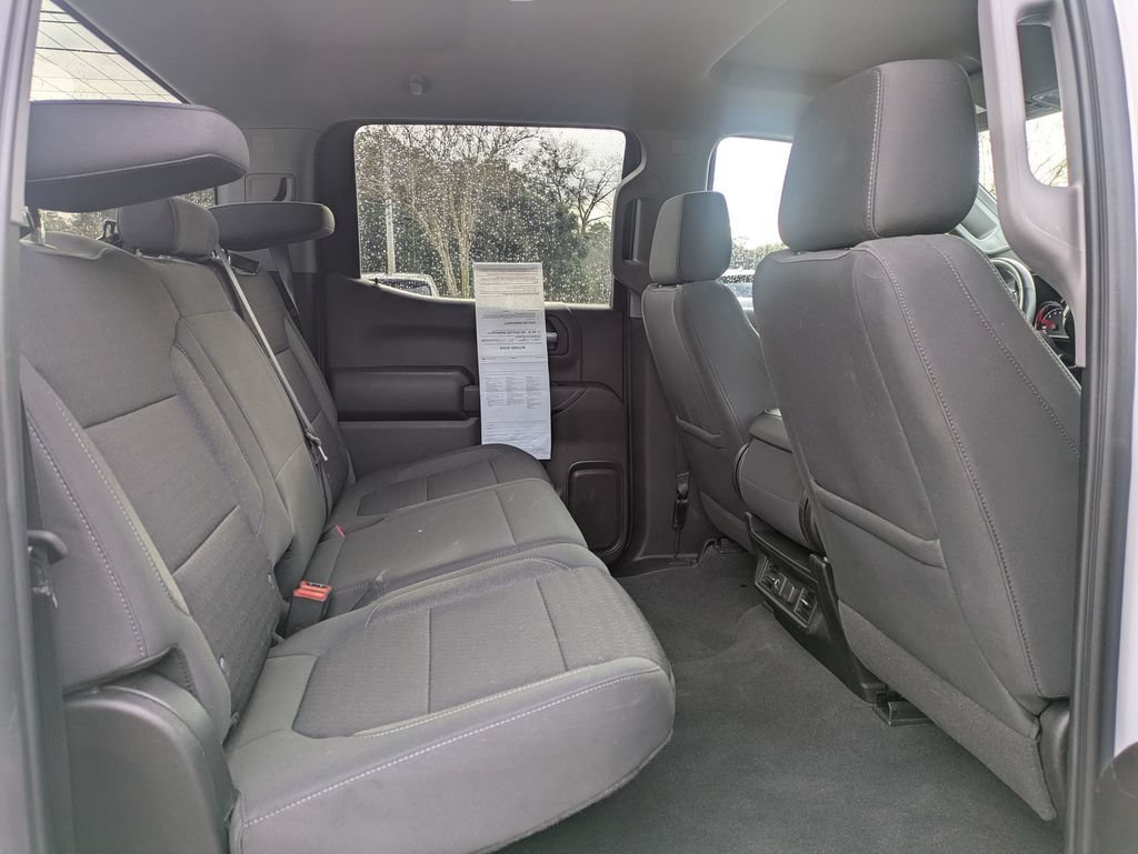 Used 2021 SUMMIT WHITE Chevrolet LT image 26