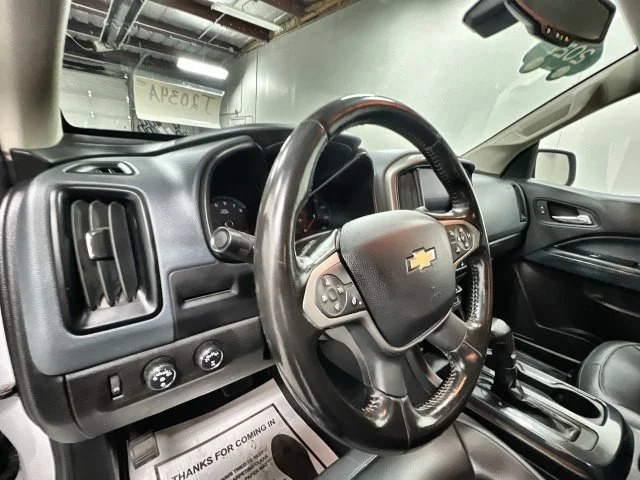 Certified Used 2021 SUMMIT WHITE Chevrolet 4WD Z71 image 10