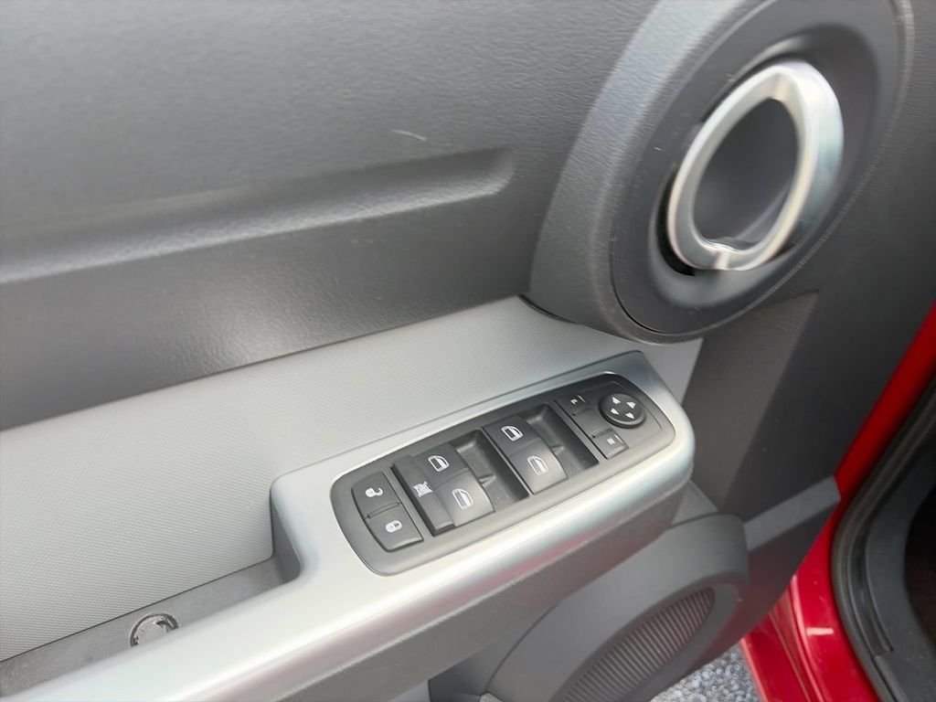 Used 2010 Red Dodge SXT image 14