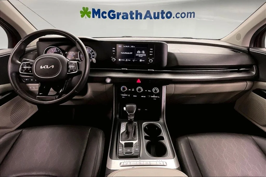 Certified Used 2022 Red Kia LXS image 20