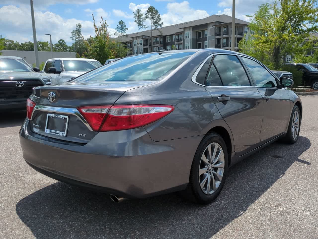 Used 2015 Predawn Gray Mica Toyota XLE image 6