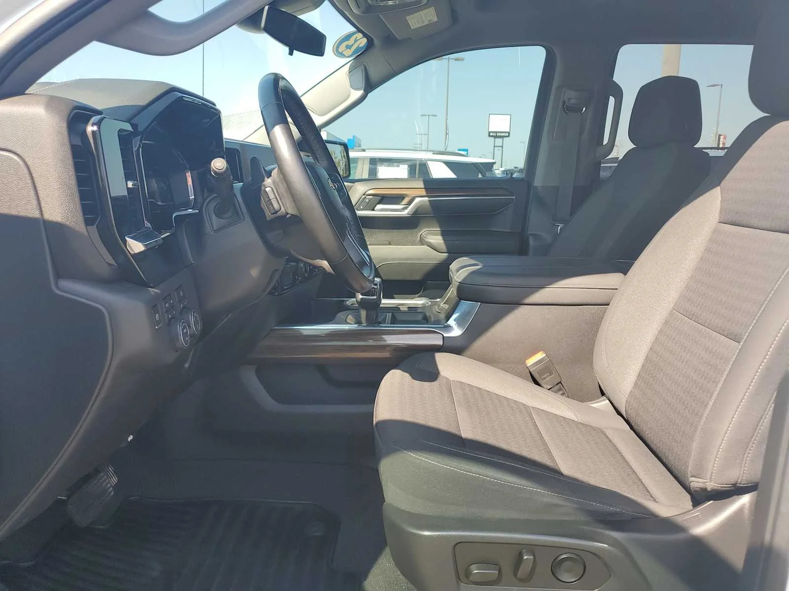 Used 2023 Summit White Chevrolet LT image 14