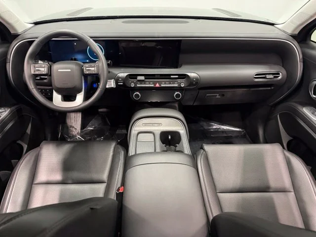 Used 2026 Red Hyundai SEL Convenience image 32