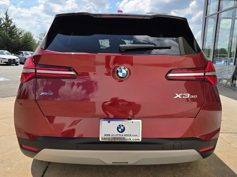 Used 2026 Red Metallic BMW 30 XDRIVE SPORTS ACTIVITY VEHICLE image 4