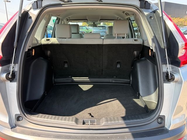 Used 2017 Lunar Silver Metallic Honda LX image 9