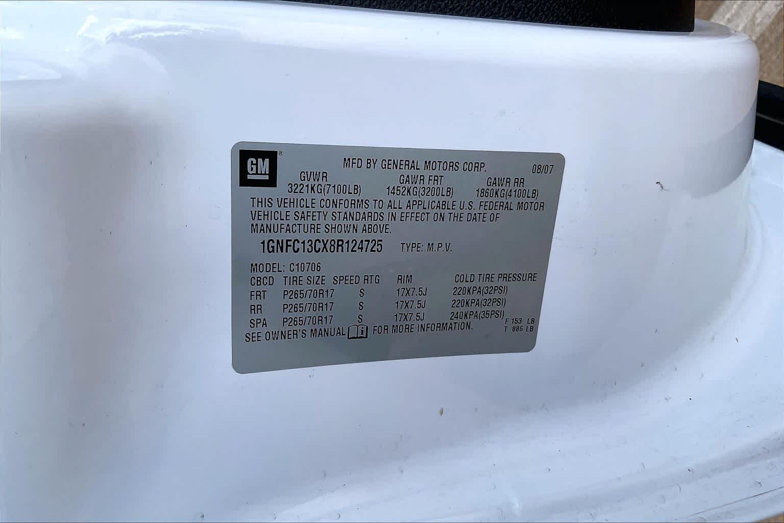 Used 2008 SUMMIT WHITE Chevrolet LS image 28