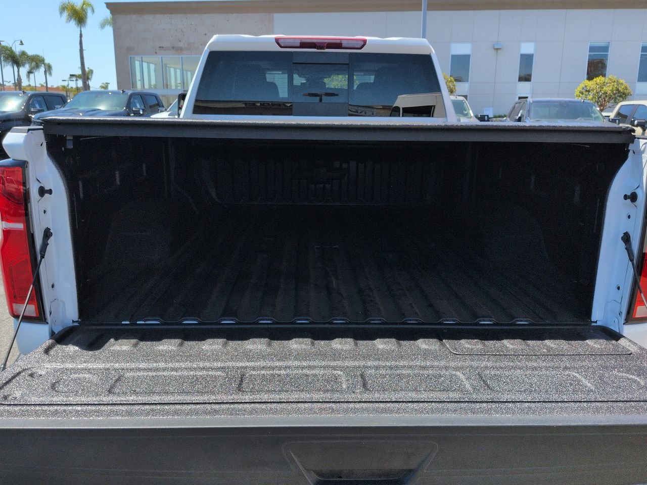 New 2026 Summit White Chevrolet LTZ image 27