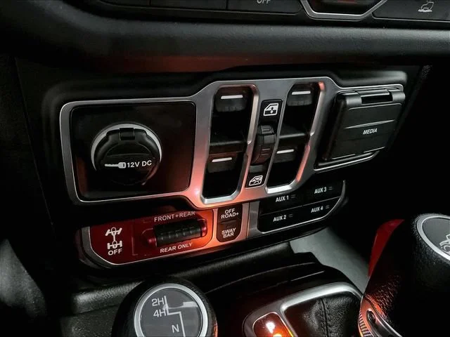 Used 2026 Black Clearcoat Jeep Rubicon image 25