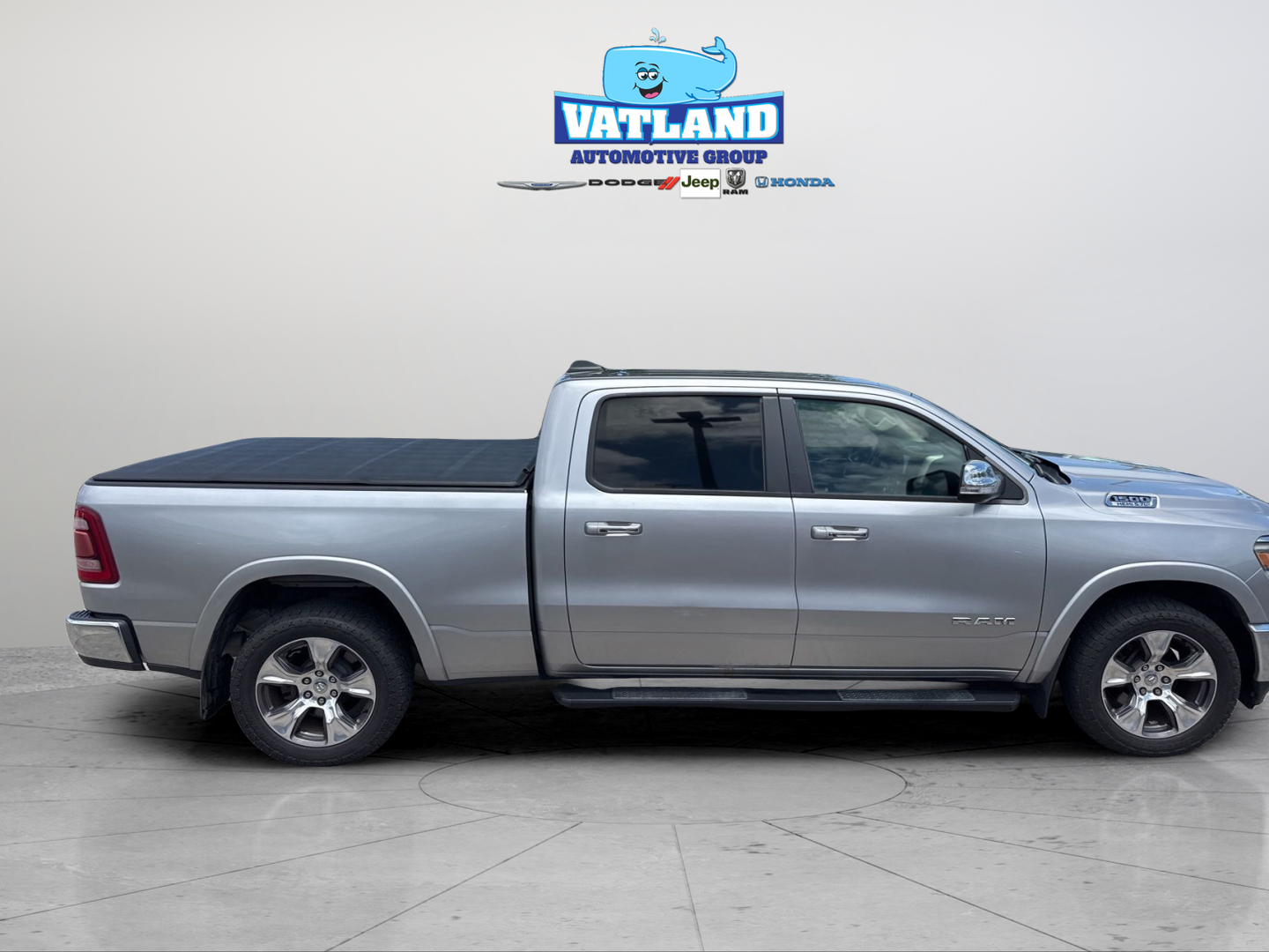 Used 2019 Silver Ram Laramie image 13