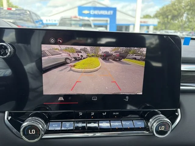 New 2026 Onyx Black GMC Elevation image 23