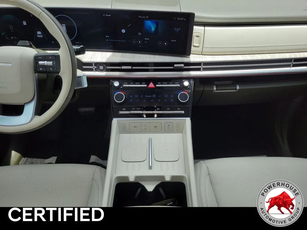 Used 2025 Black Hyundai Calligraphy image 21
