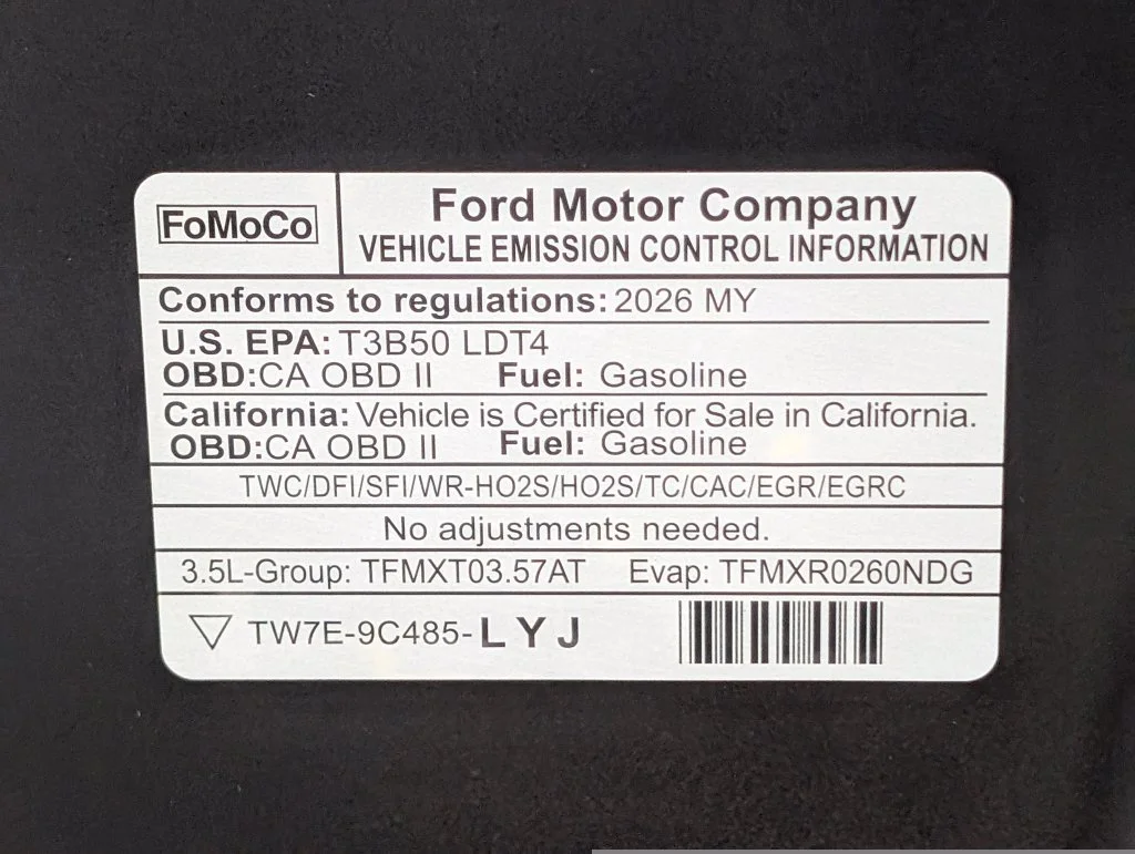 New 2026 Agate Black Metallic Ford XLT image 31