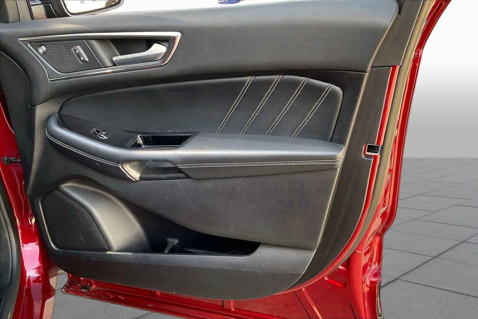 Used 2019 Ruby Red Metallic Tinted Clearcoat Ford ST image 22
