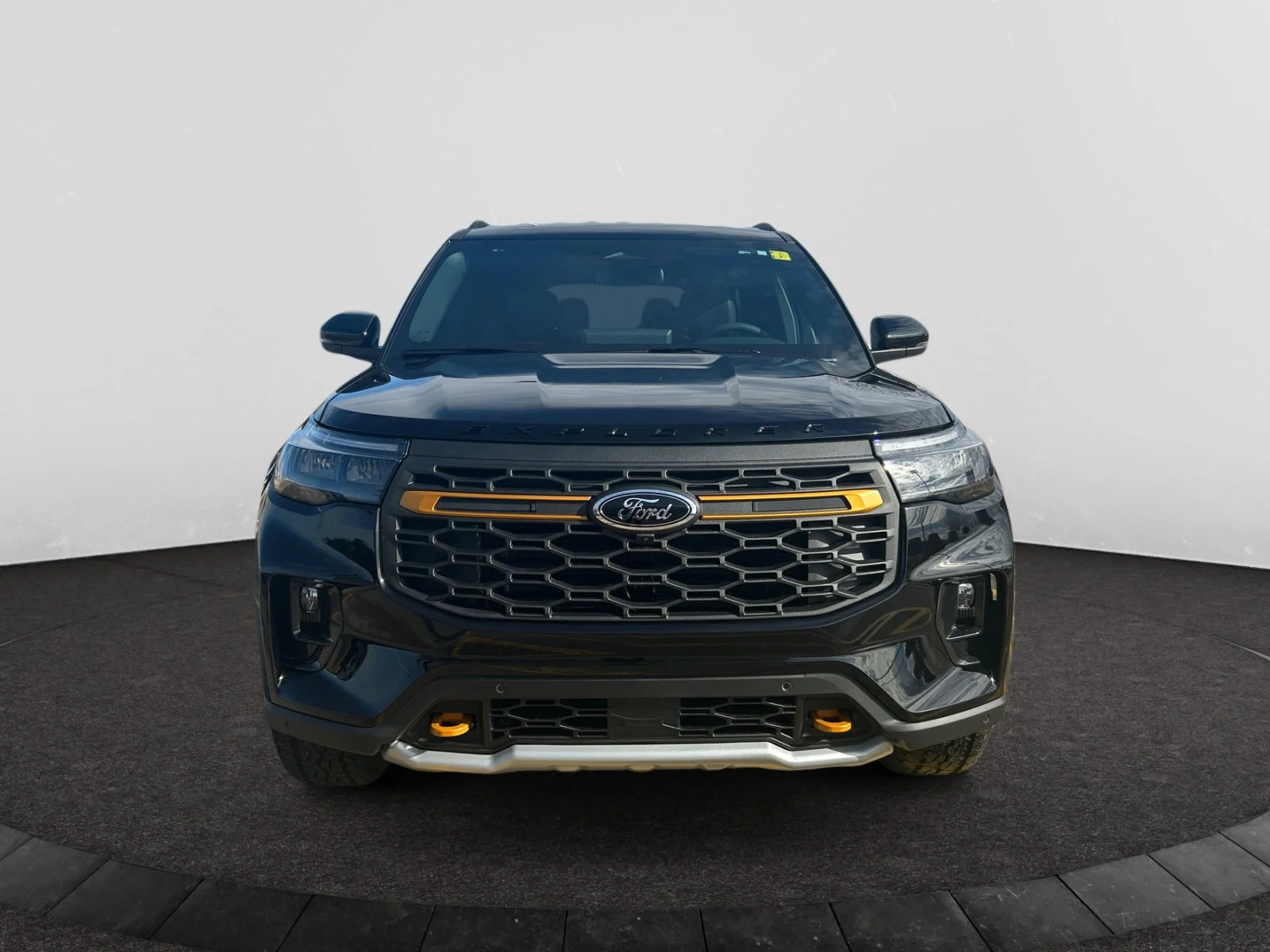 New 2026 Agate Black Metallic Ford Tremor image 8