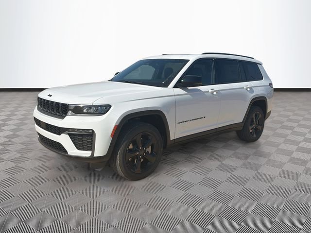 New 2027 White Jeep Limited image 3