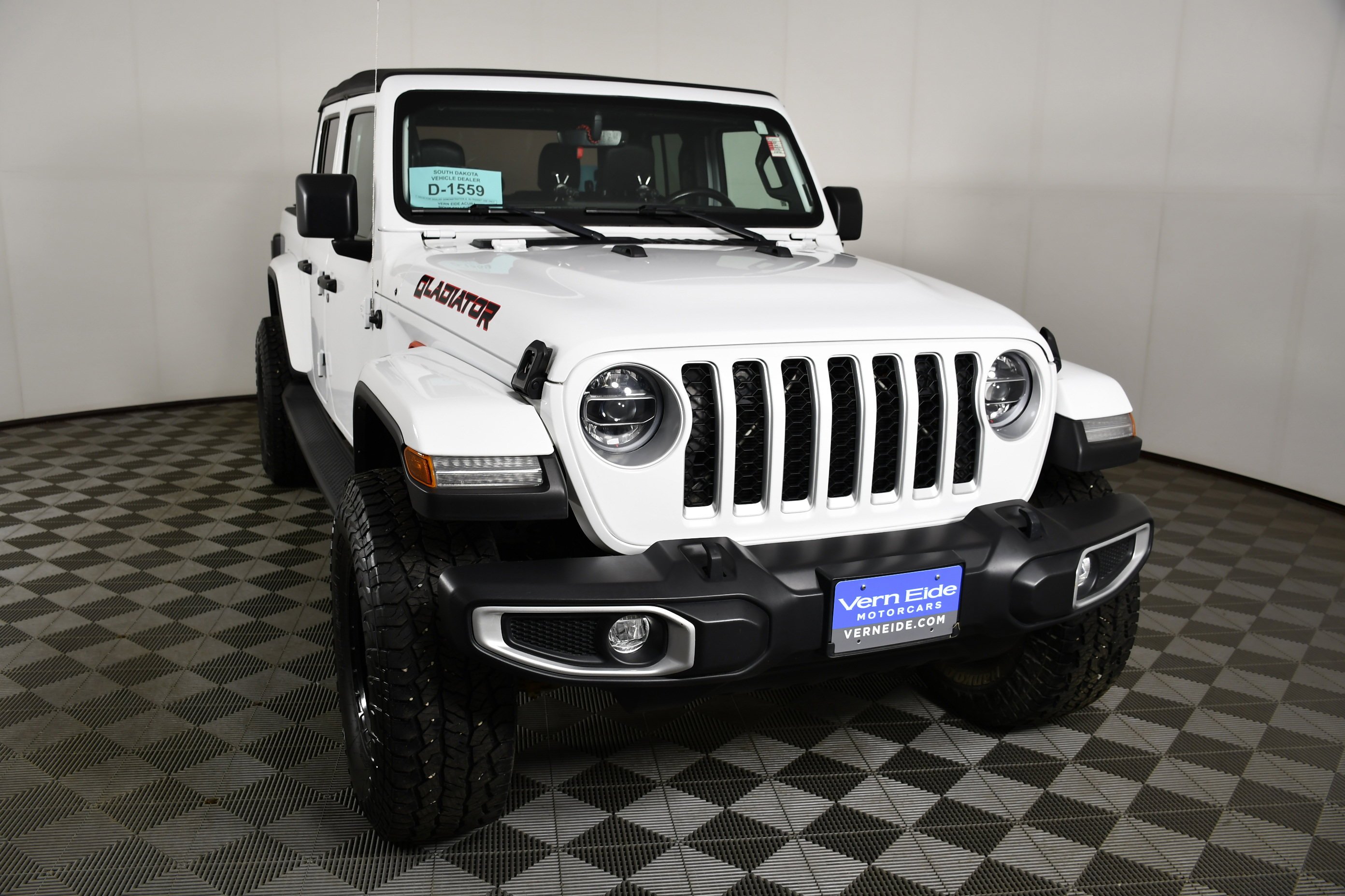 Used 2021 Bright White Clearcoat Jeep Overland image 3