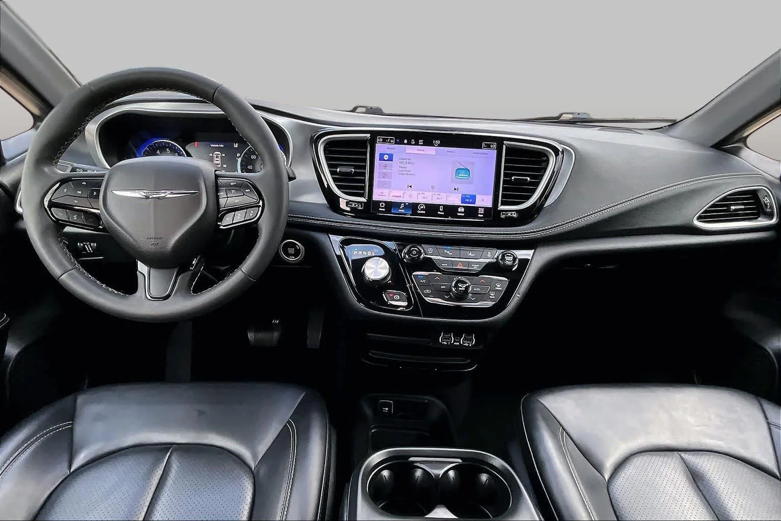 2023 Chrysler Pacifica Touring L - Photo 25