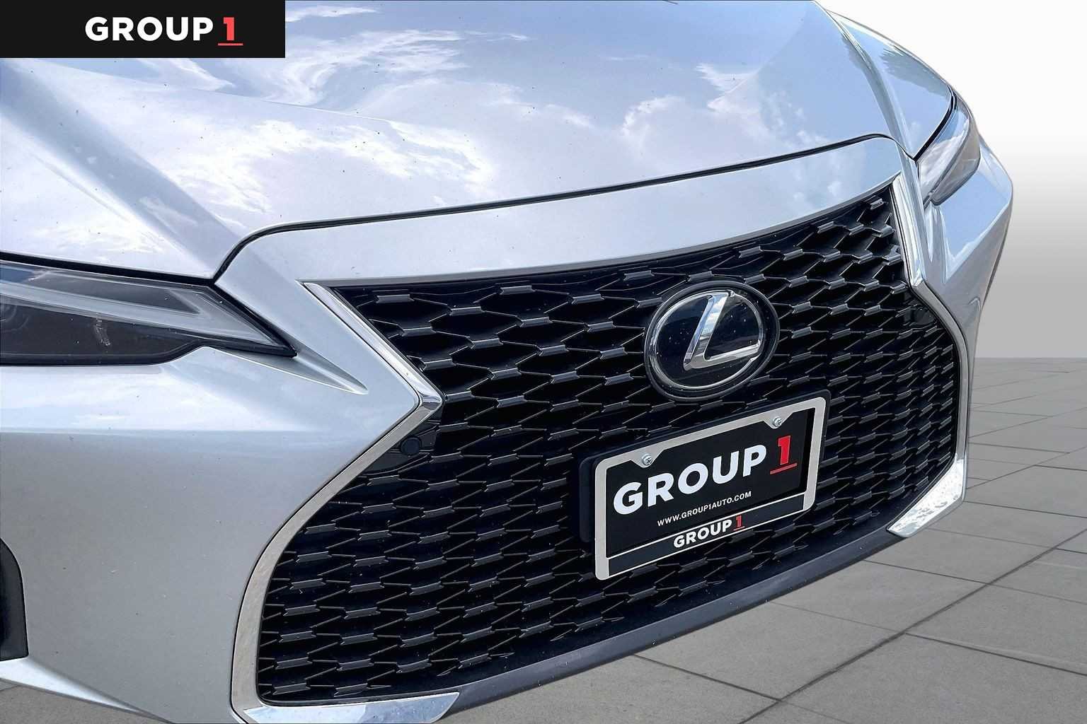 Used 2023 Iridium Lexus  image 27