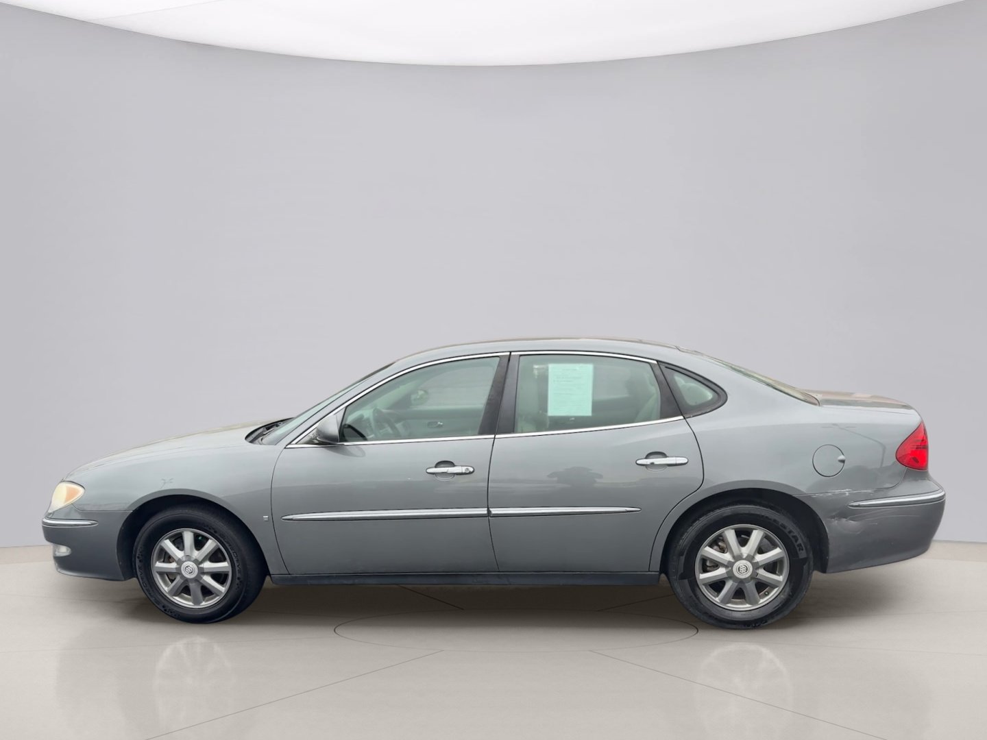 Used 2009 Gray Buick CX image 2