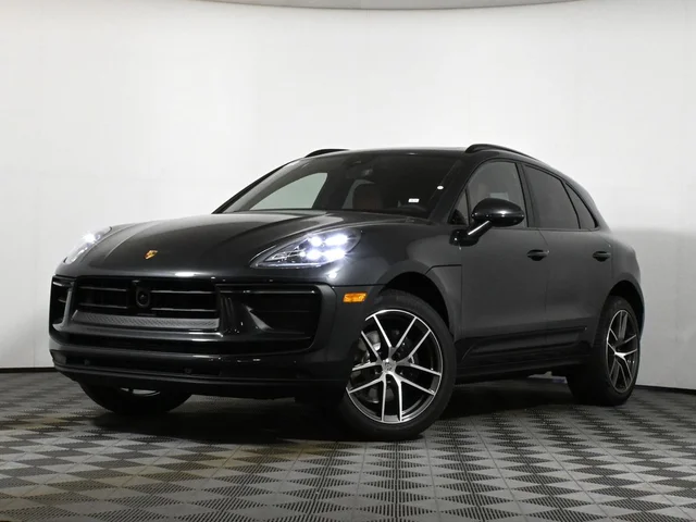 2026 Porsche Macan 