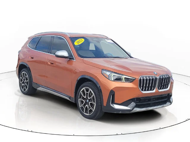 Certified Used 2023 Orange BMW xDrive28i image 3