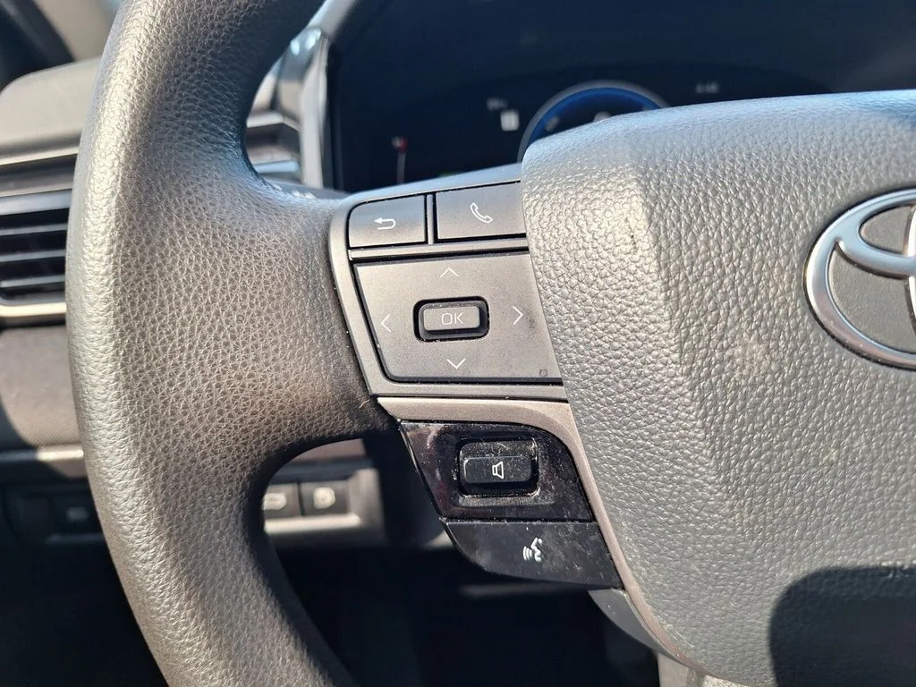 Certified Used 2025 Blue Toyota LE image 19