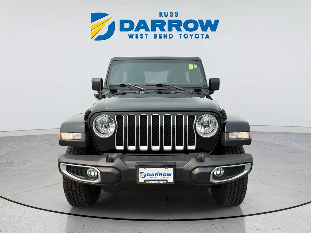 Used 2021 Black Jeep Unlimited Sahara image 7