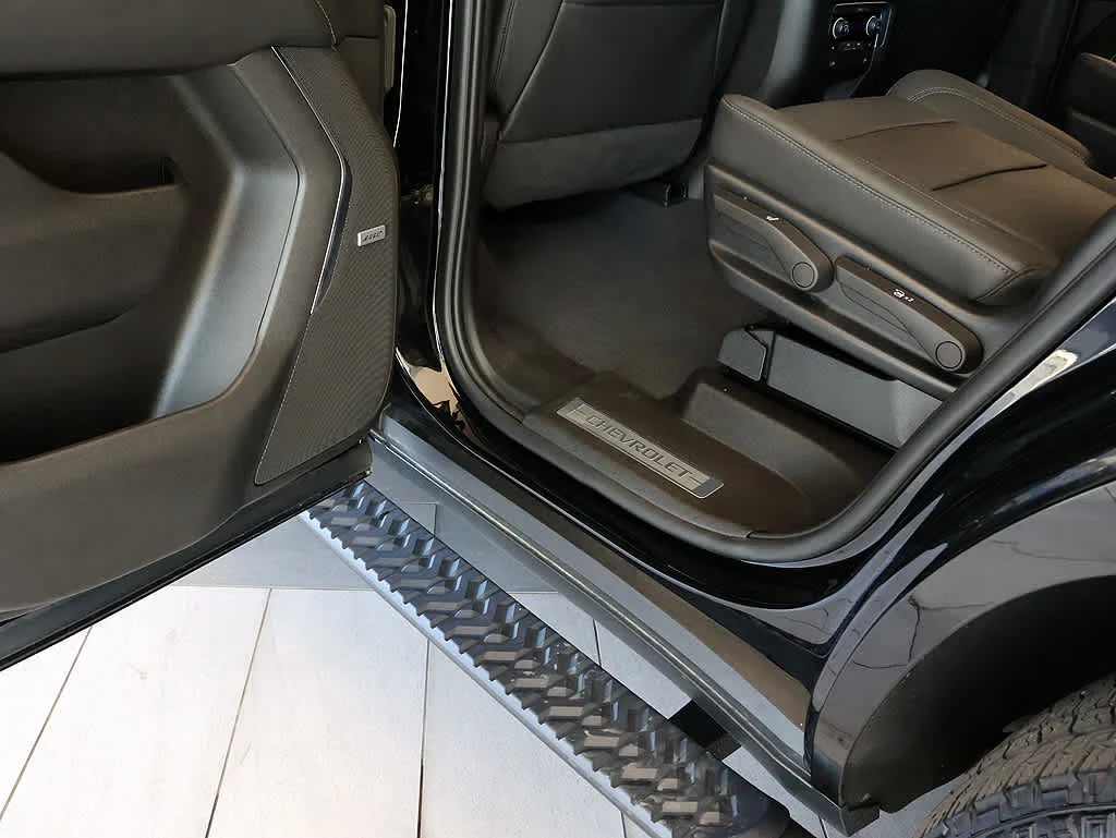 2023 Chevrolet Tahoe Z71 - Photo 29