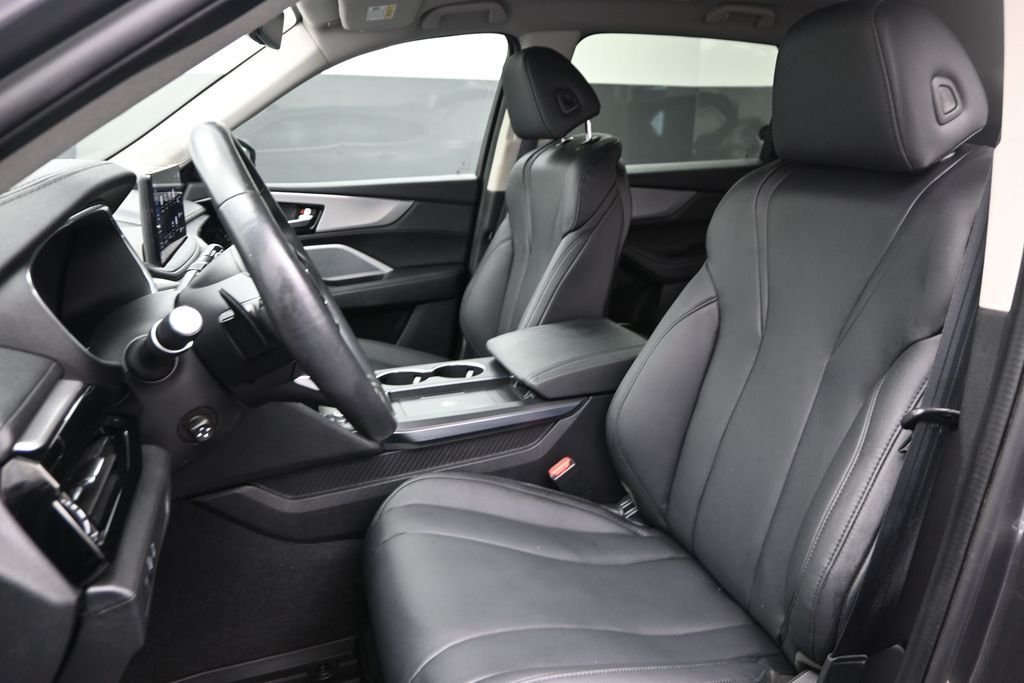 Used 2025 Black Acura Base image 17