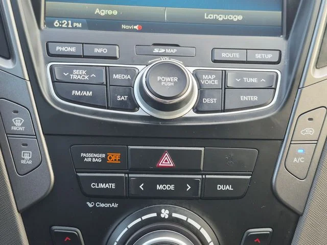 Used 2014 Silver Hyundai 2.0T image 15